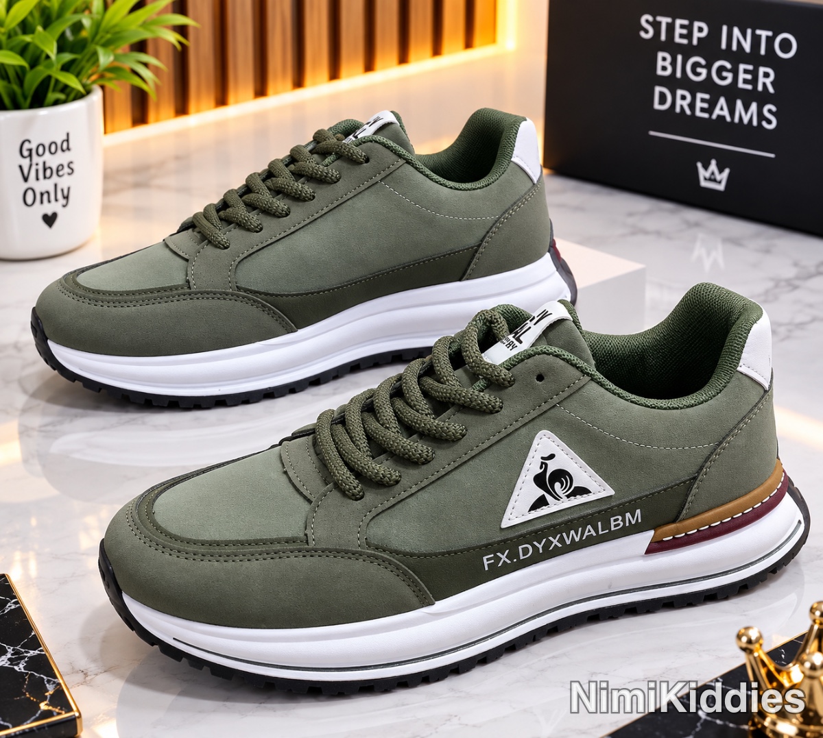 FX. Dyxwalbm Stay Real Sneakers