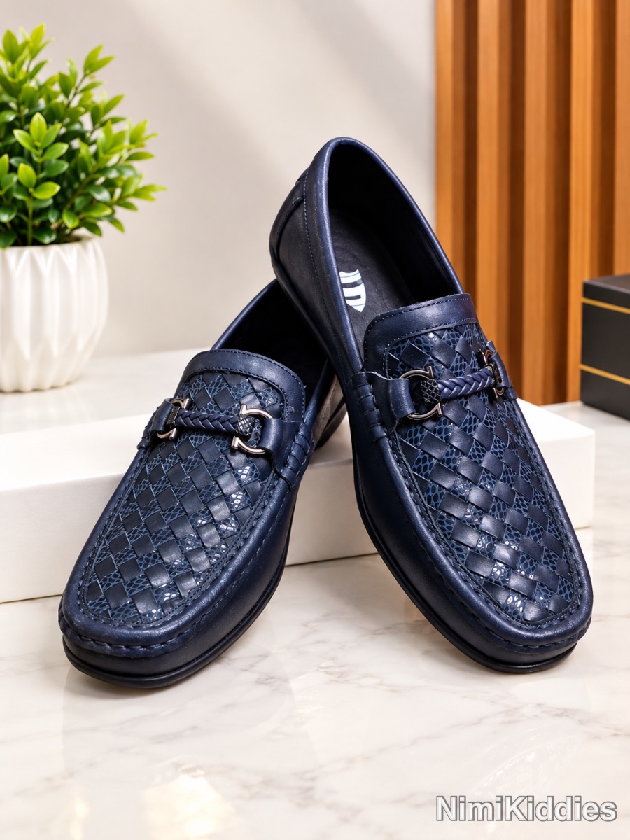 Classic formal gucci dress shoe